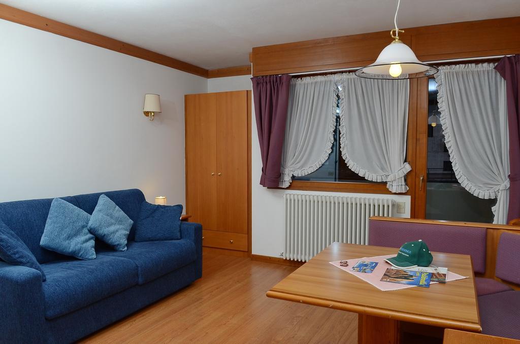 Ski Residence San Martino Di Castrozza Exterior photo