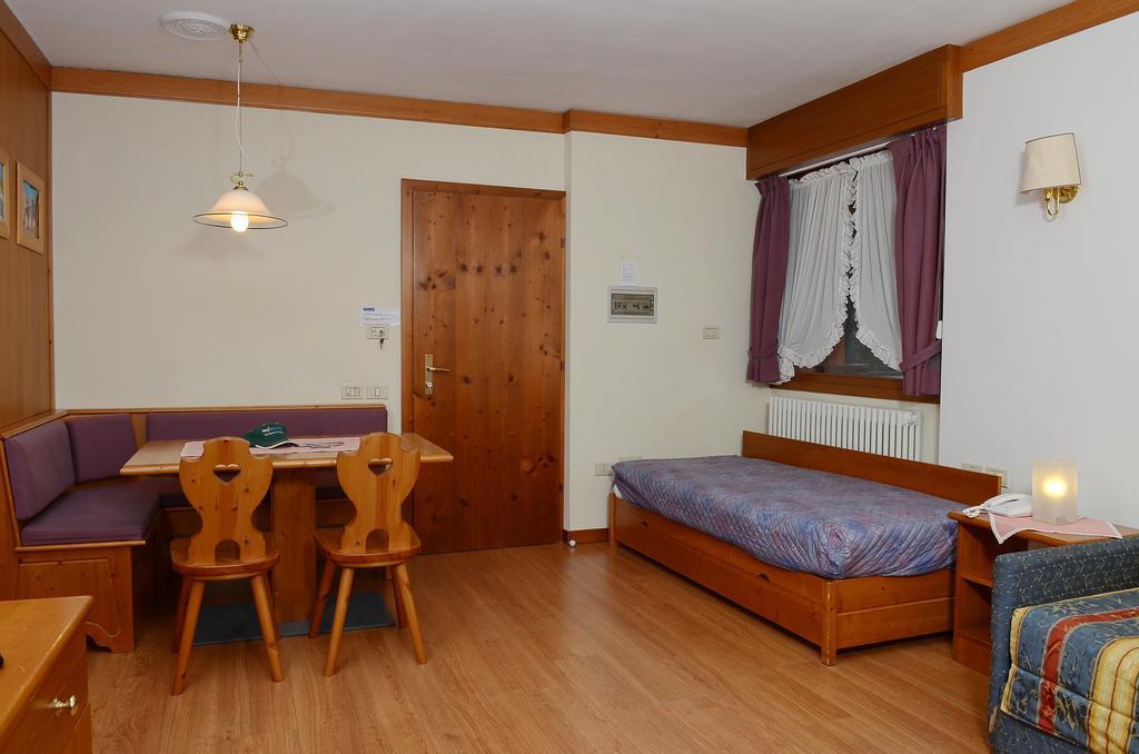 Ski Residence San Martino Di Castrozza Exterior photo