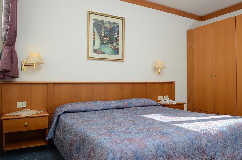 Ski Residence San Martino Di Castrozza Exterior photo